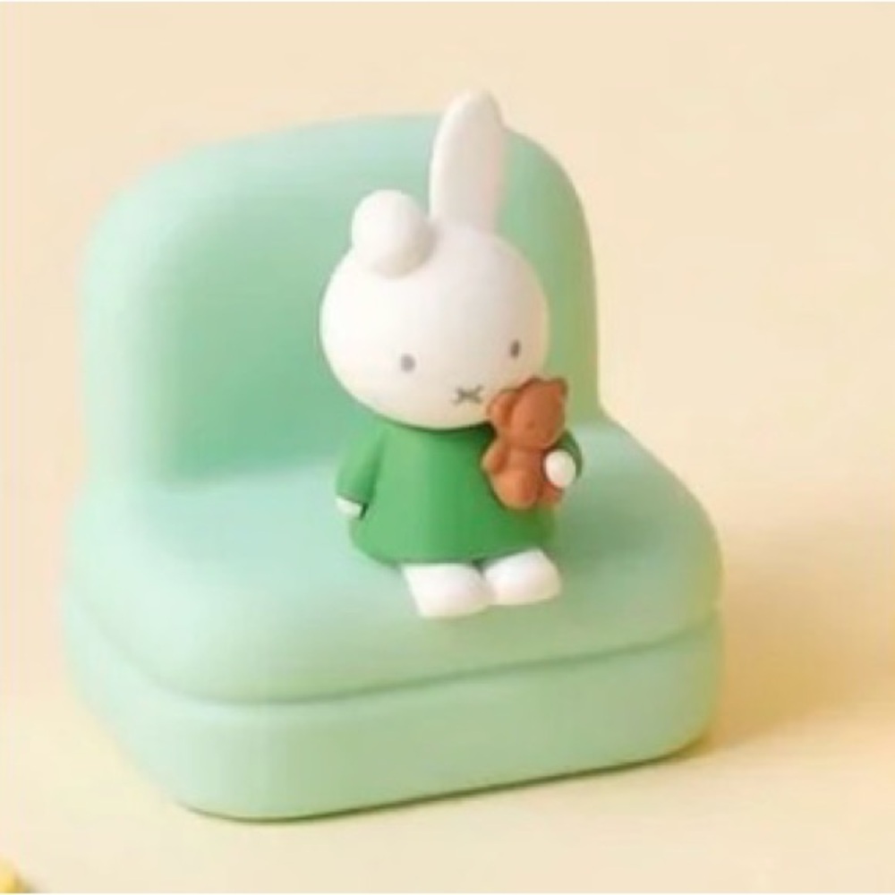 Miffy blind box Green Figurine tech phone holder stand chair urban outfitters